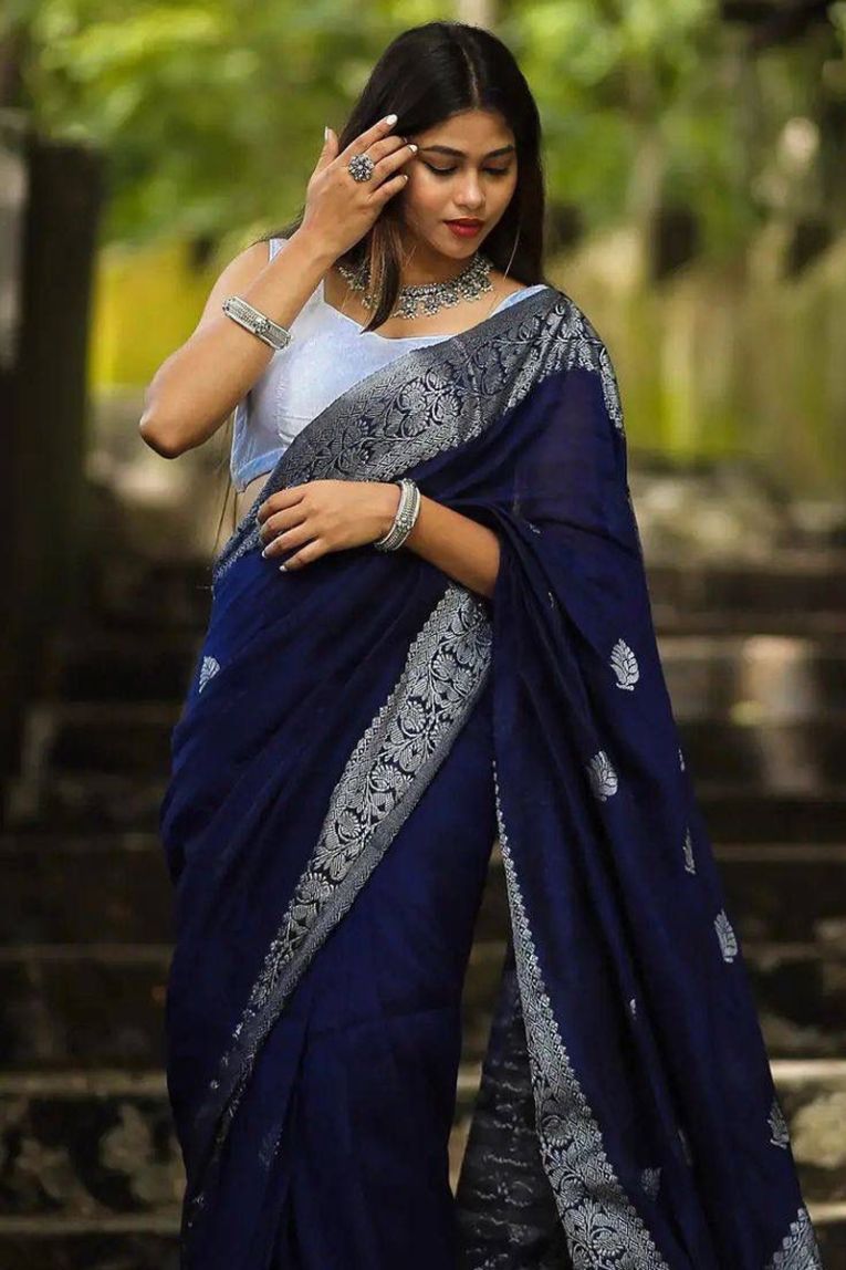Buy Chandani Maroon Maheshwari Cotton Silk Saree - House Of Elegance –  House Of Elegance - Style That Inspires